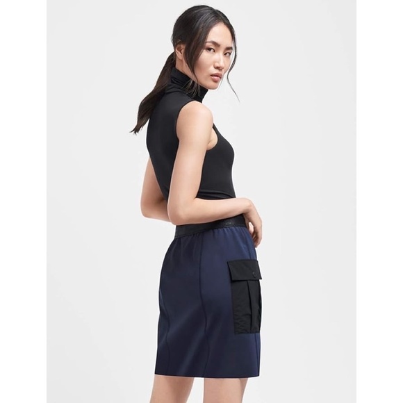NWT!! WOLFORD Blair Skirt Sporty Navy Blue Black Pockets Elastic Waist Medium - Picture 8 of 16